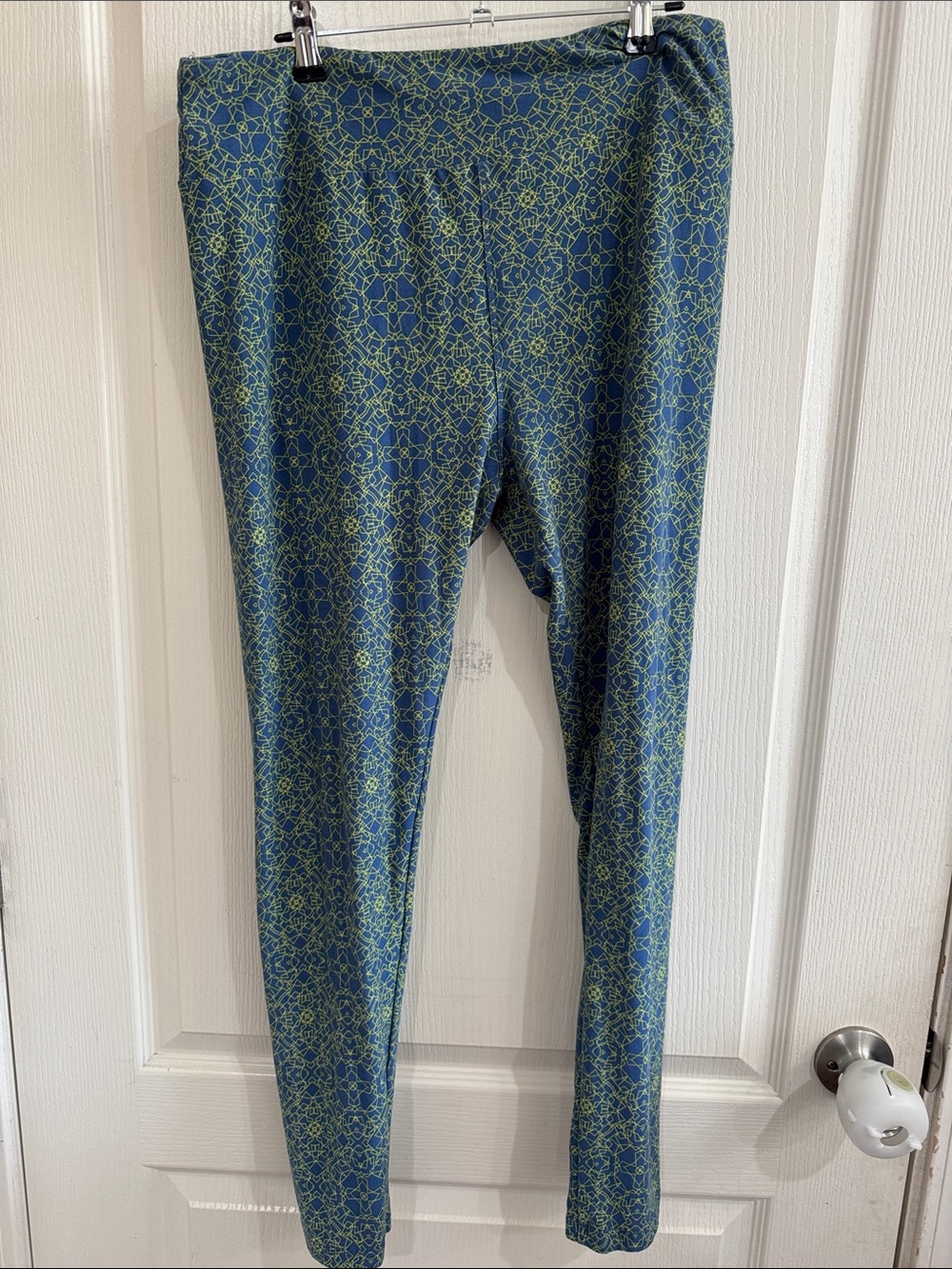 LuLaRoe Navy and Lime Geometric Leggings